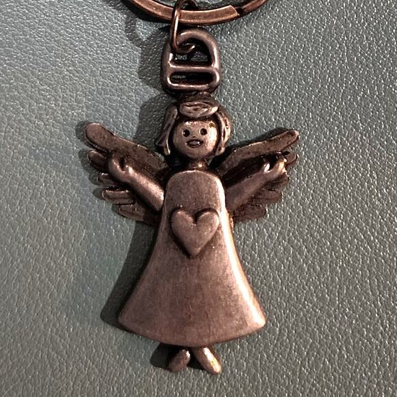 Vintage Pewter Guardian Angel Heart Open Arms Key Chain - Picture 3 of 7